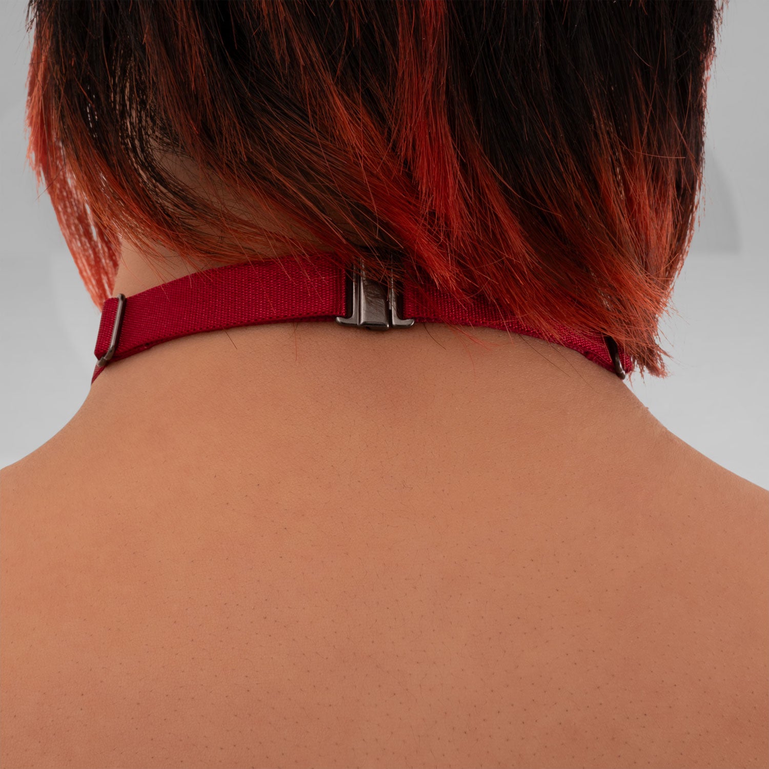 Small filigrane choker necklace with sexy lingerie-inspired design, perfect for day and night.