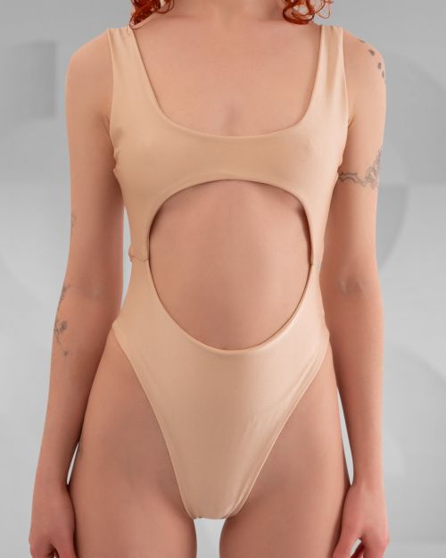 Underboob Body Nude